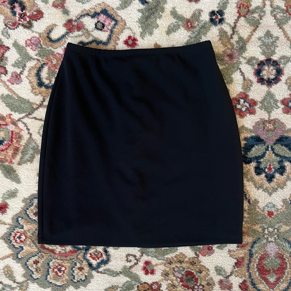 black mini skirt